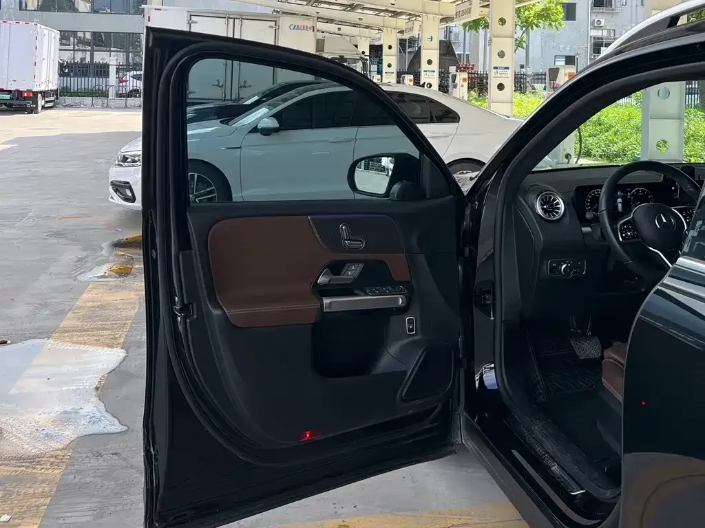 Mercedes-Benz GLB 2022 из CN, фото 3