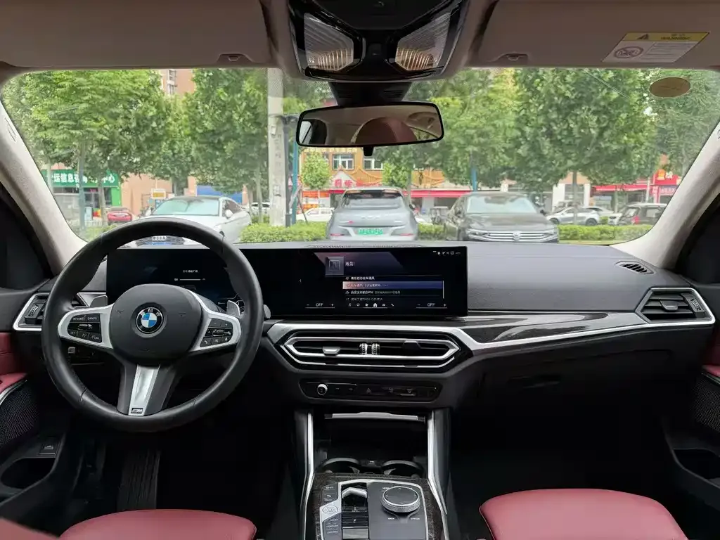 BMW 3 Series 2023 из CN, фото 4