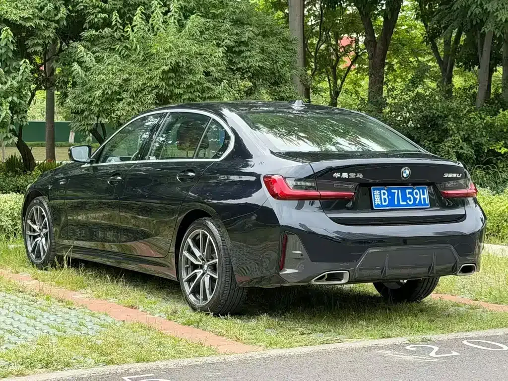 BMW 3 Series 2023 из CN, фото 5