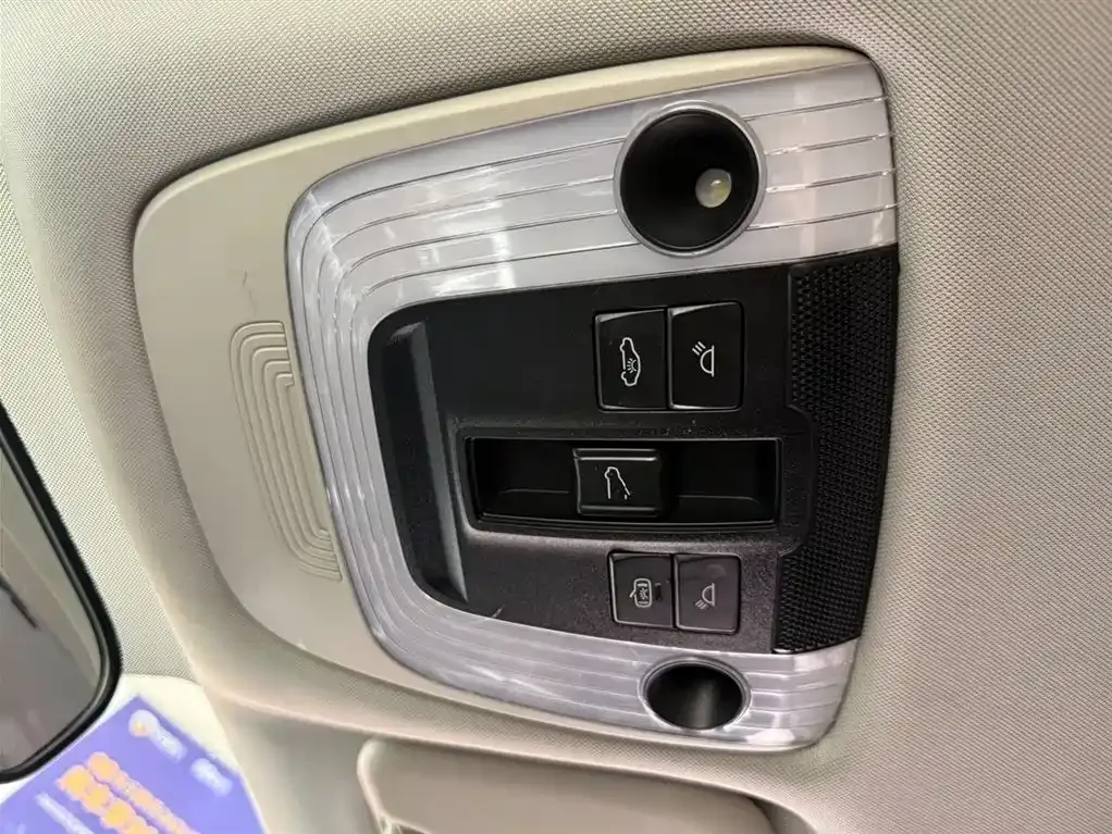 Kia KX3 — фото 10