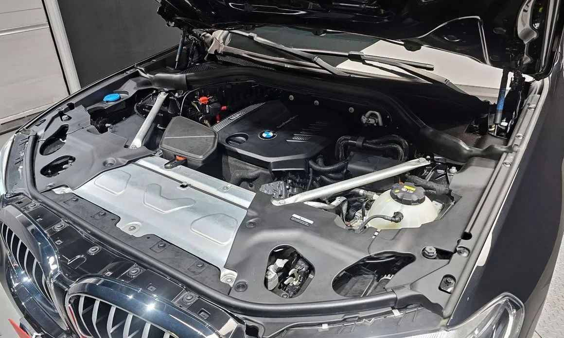 BMW X4 2021 из KR, фото 7