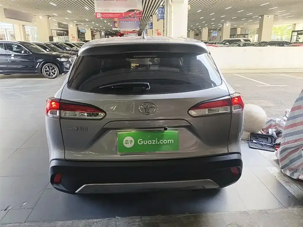 Toyota Corolla Cross 2023 из CN, фото 4