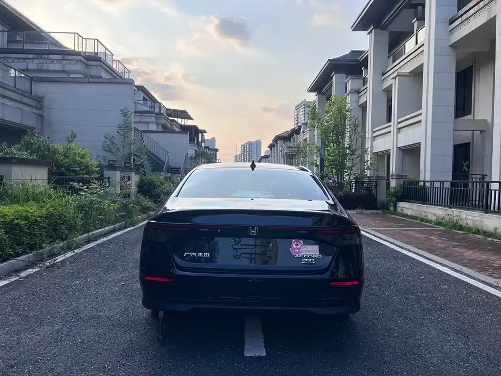 Honda Accord 2024 из CN, фото 4
