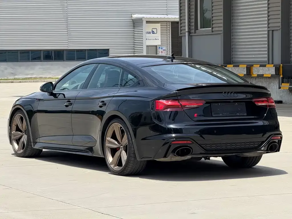 Audi RS 5 2022 из CN, фото 2