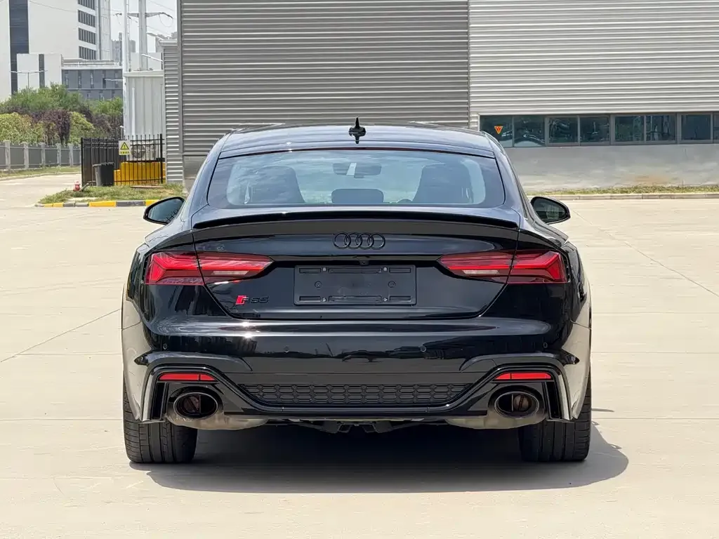 Audi RS 5 2022 из CN, фото 8