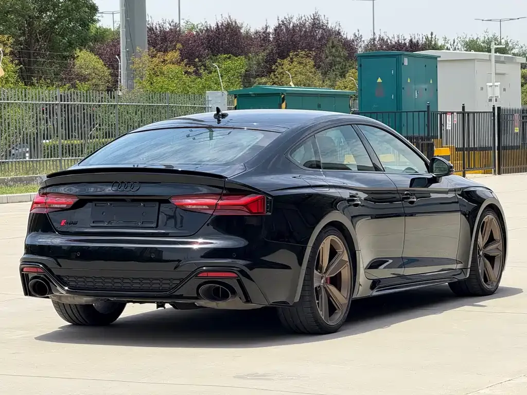 Audi RS 5 2022 из CN, фото 3