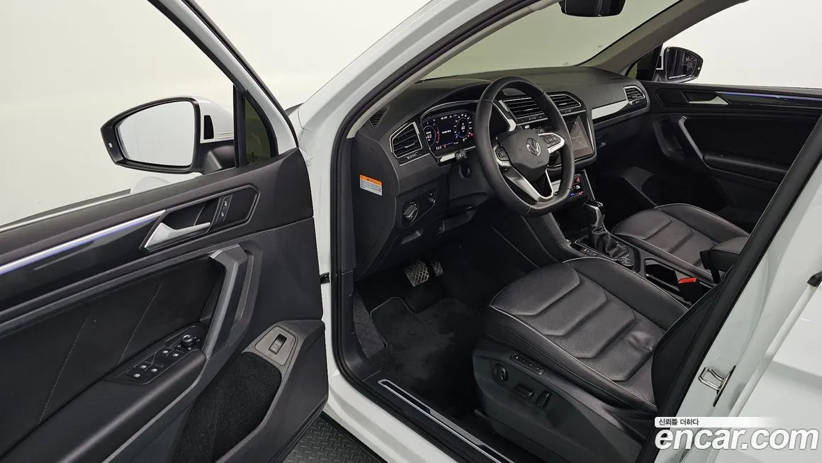 Volkswagen Tiguan 2021 из KR, фото 7