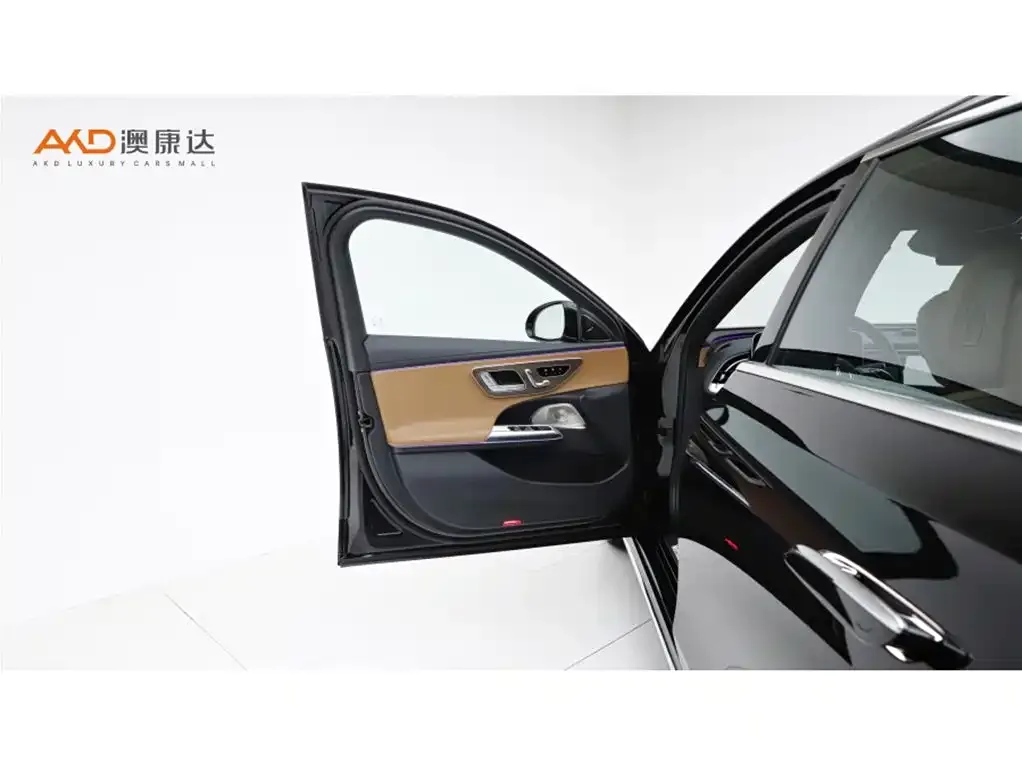 Mercedes-Benz E-Class 2024 из CN, фото 10