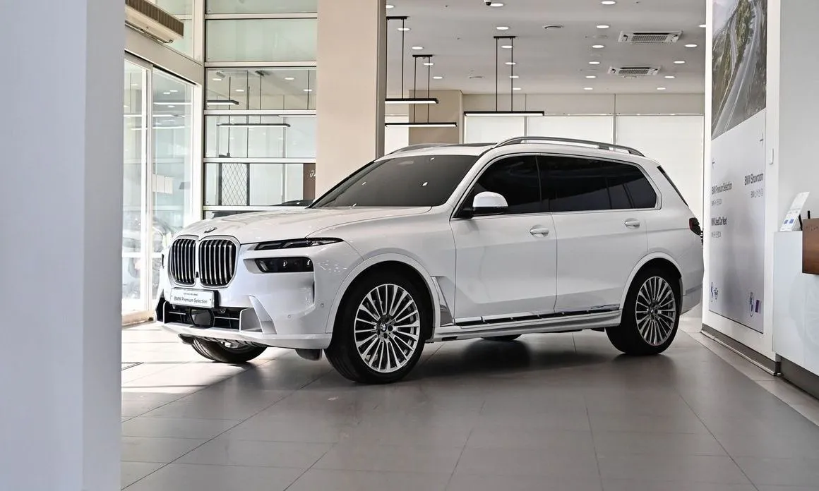 BMW X7 — фото 1