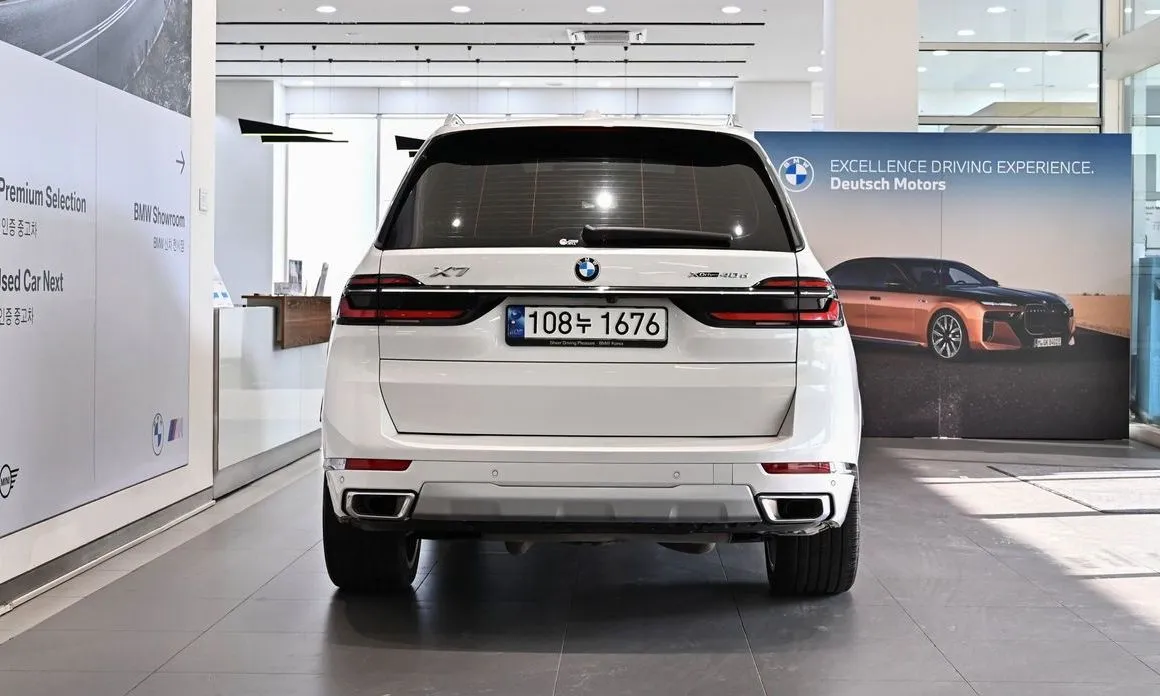BMW X7 — фото 4