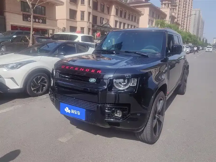 Land Rover Defender — фото 1