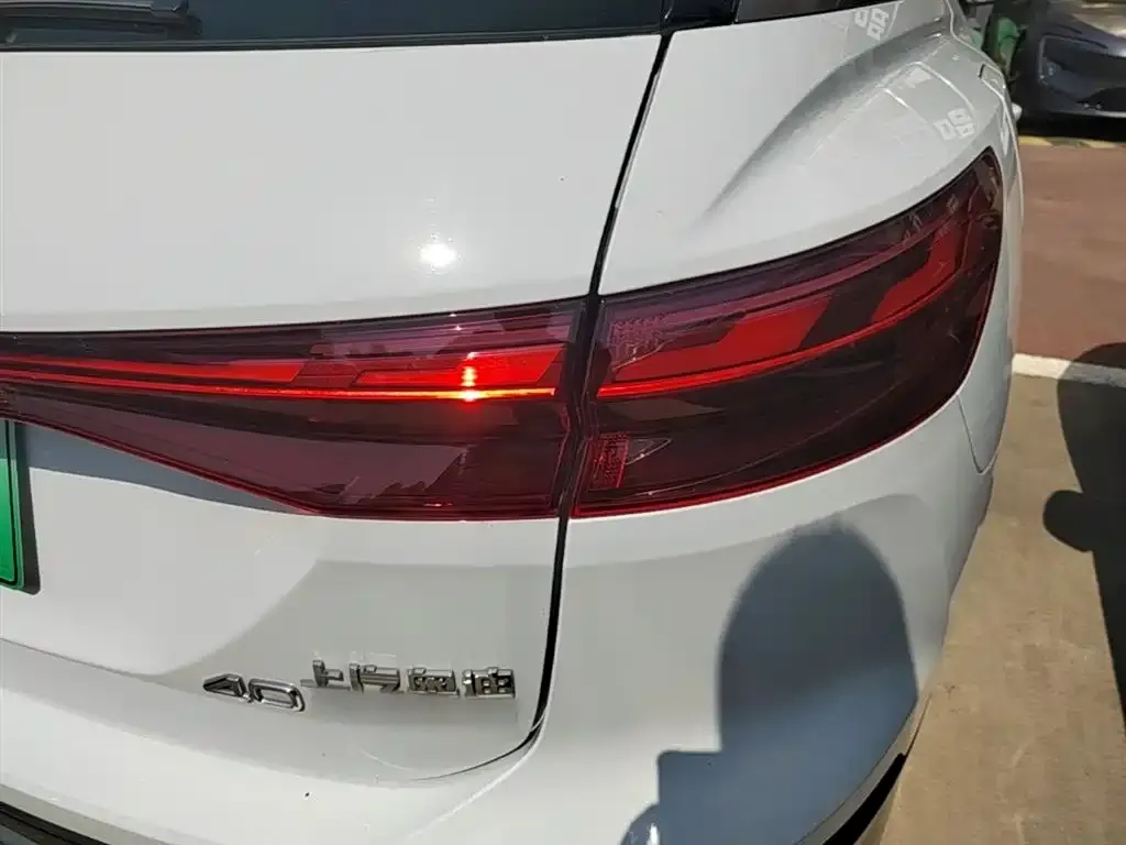 Audi Q5 e-tron 2024 из CN, фото 2