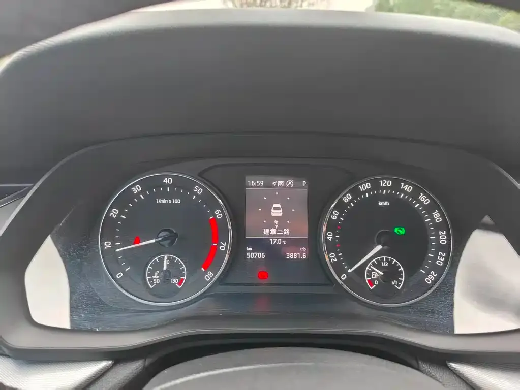 Skoda Octavia 2022 из CN, фото 4