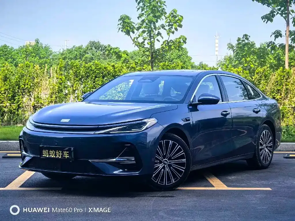 Geely 银河A7 EM — фото 1