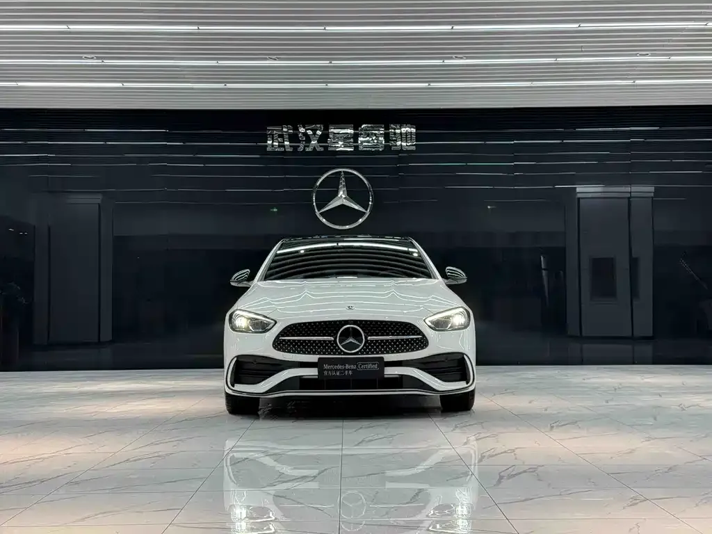 Mercedes-Benz C-Class — фото 10