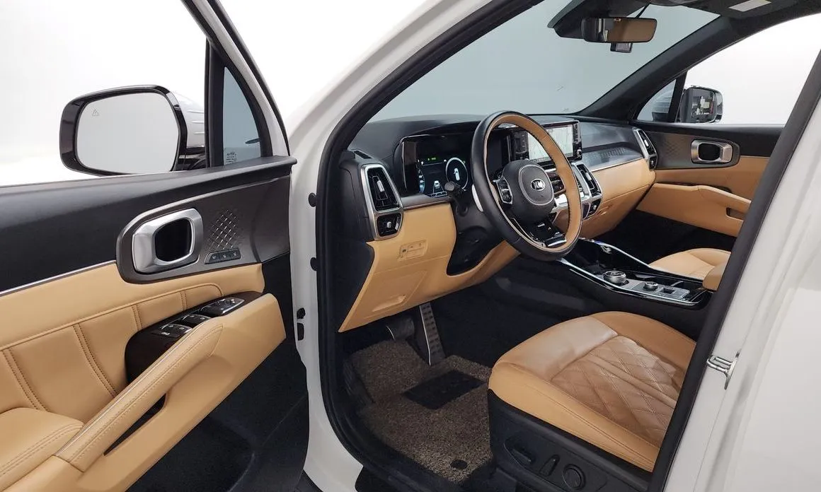 Kia Sorento — фото 8