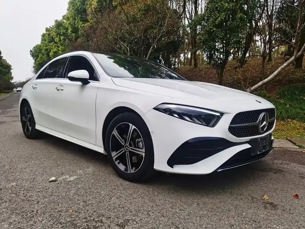 Mercedes-Benz A-Class — фото 1