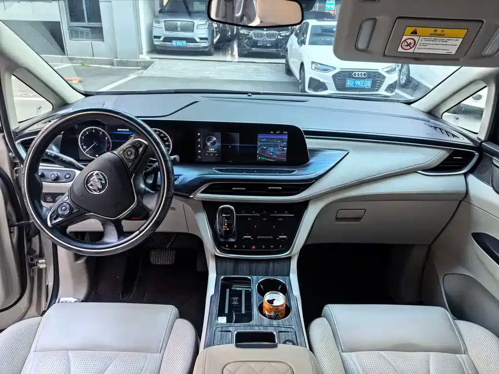 Buick GL8 2022 из CN, фото 9