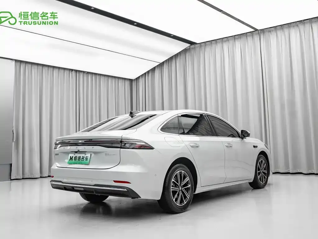 Geely Galaxy A7 2025 из CN, фото 6