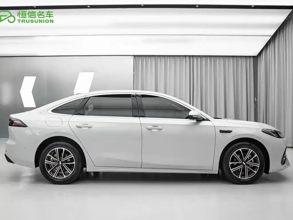 Geely Galaxy A7 2025 из CN, фото 10