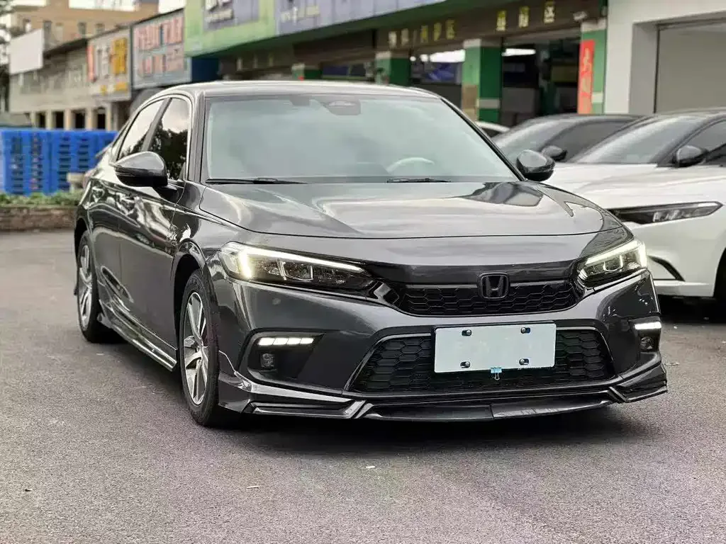 Honda Civic — фото 1