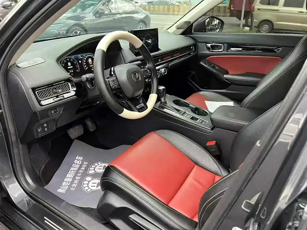 Honda Civic — фото 9