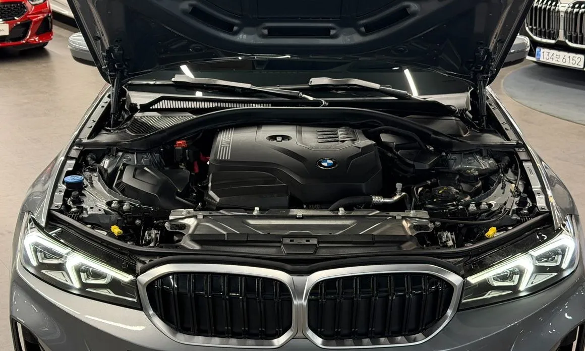 BMW 3-Series 2024 из KR, фото 8