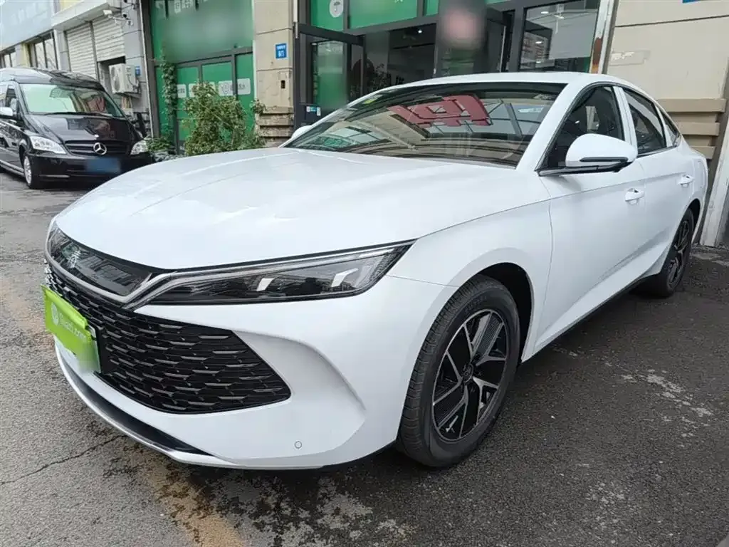 BYD Qin L — фото 6