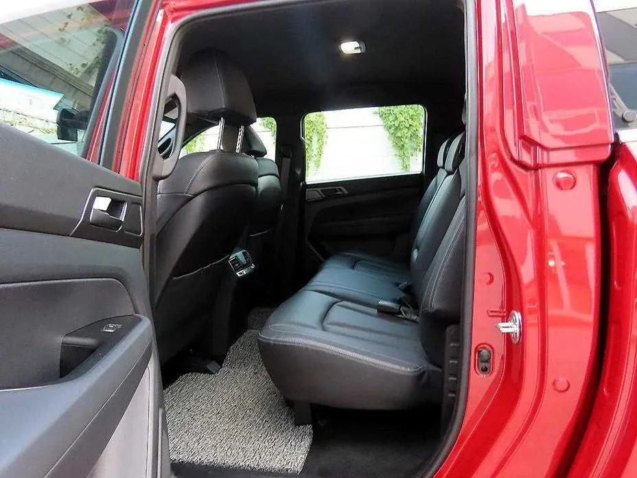 KG Mobility (Ssangyong) Rexton — фото 3