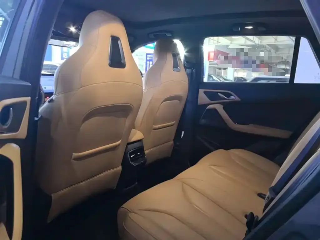 Roewe RX5 2025 из CN, фото 7