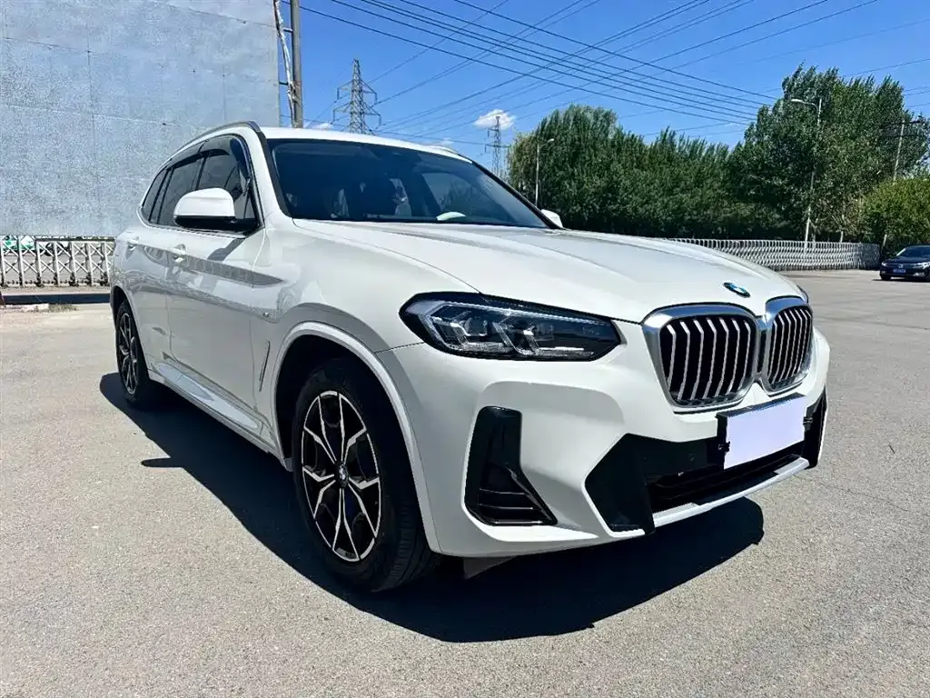 BMW X3 — фото 8