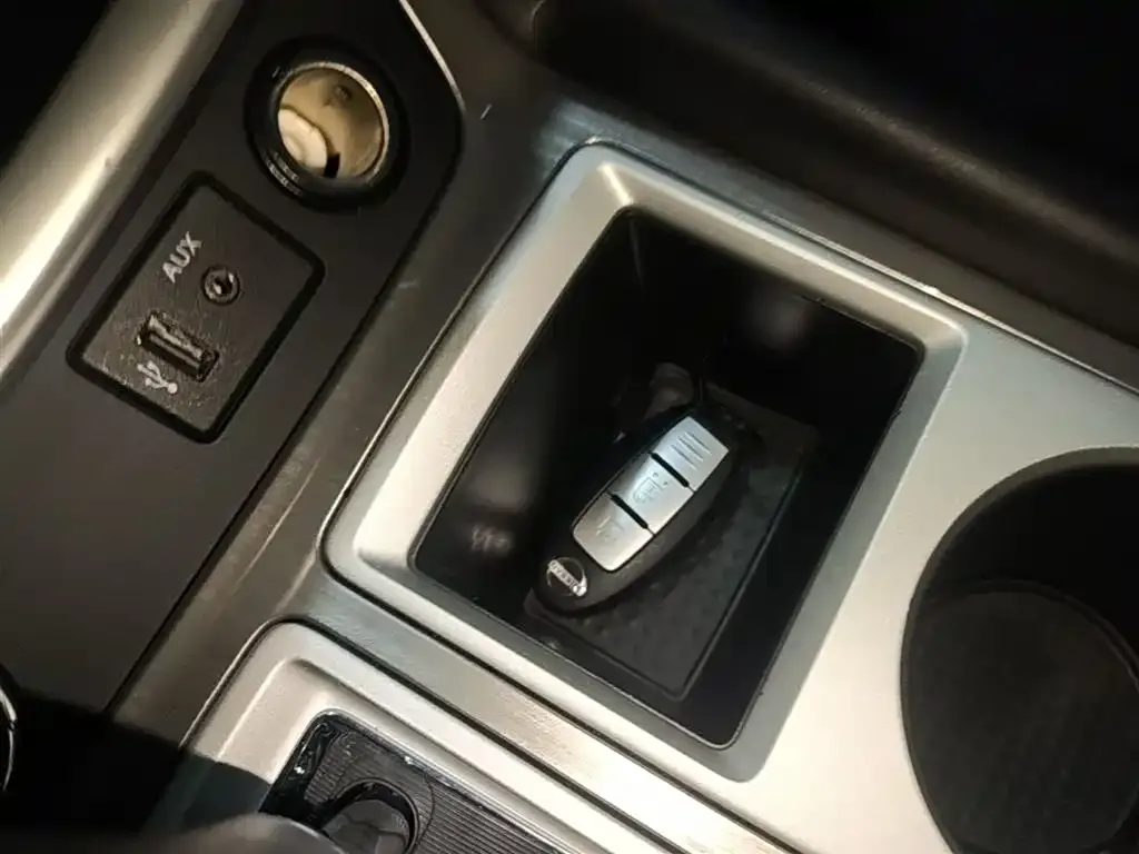 Nissan Murano 2023 из CN, фото 2