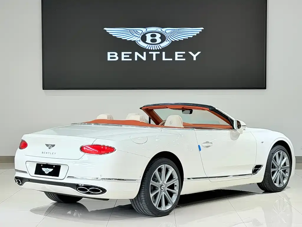 Bentley Continental 2021 из CN, фото 3