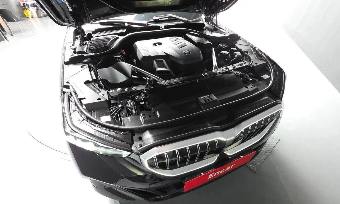 BMW 5-Series 2025 из KR, фото 5