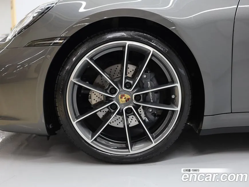 Porsche 911 2022 из KR, фото 9