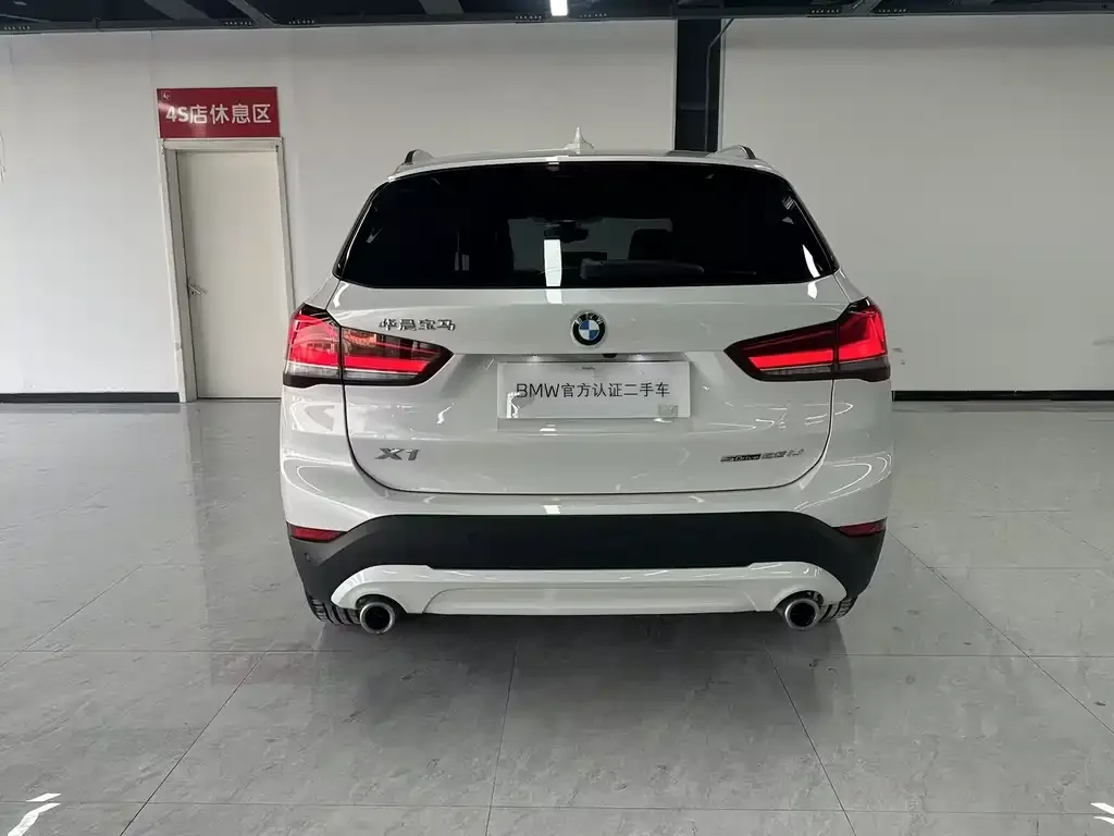 BMW X1 — фото 2