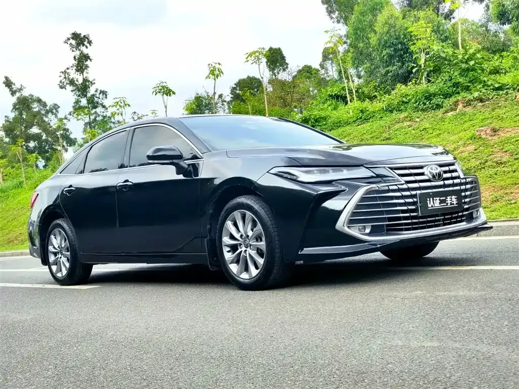Toyota Avalon — фото 5