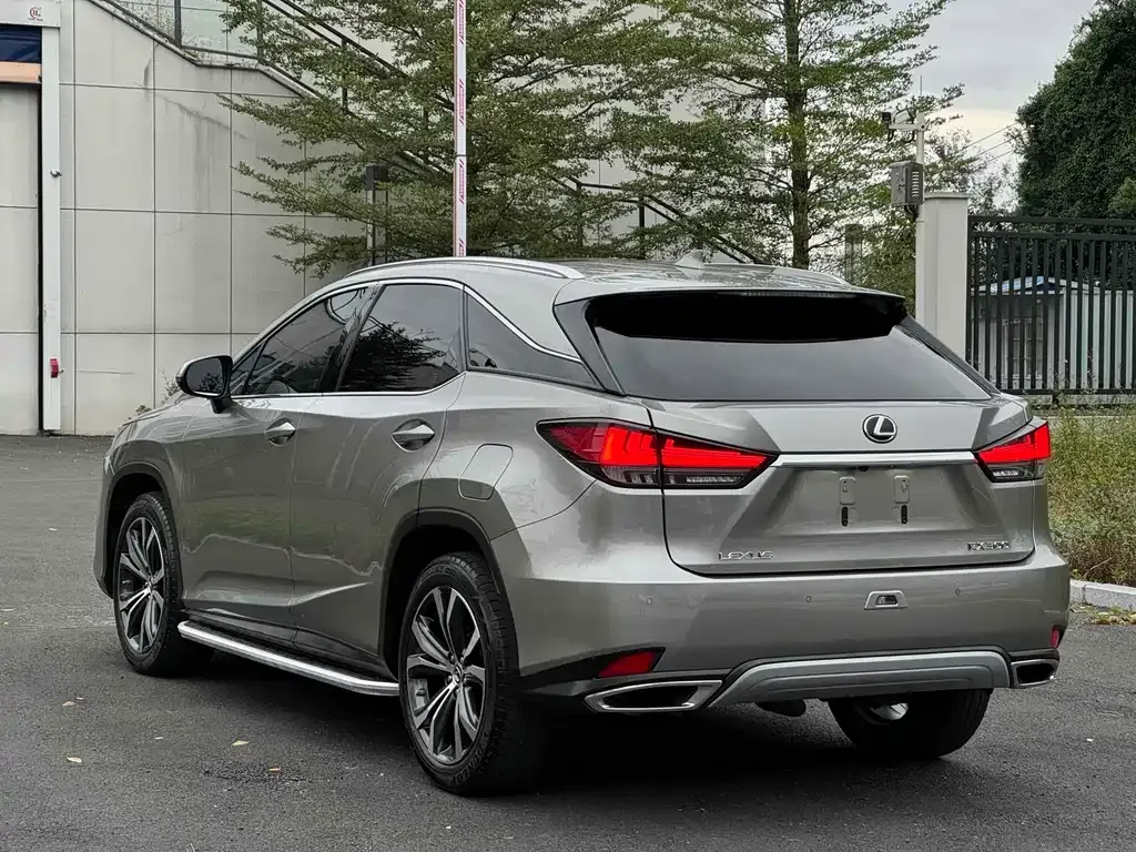 Lexus RX — фото 6