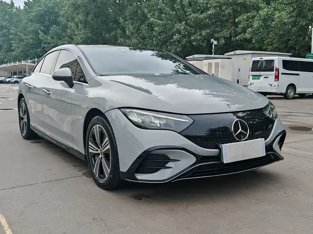 Mercedes-Benz EQE 2024 из CN, фото 2