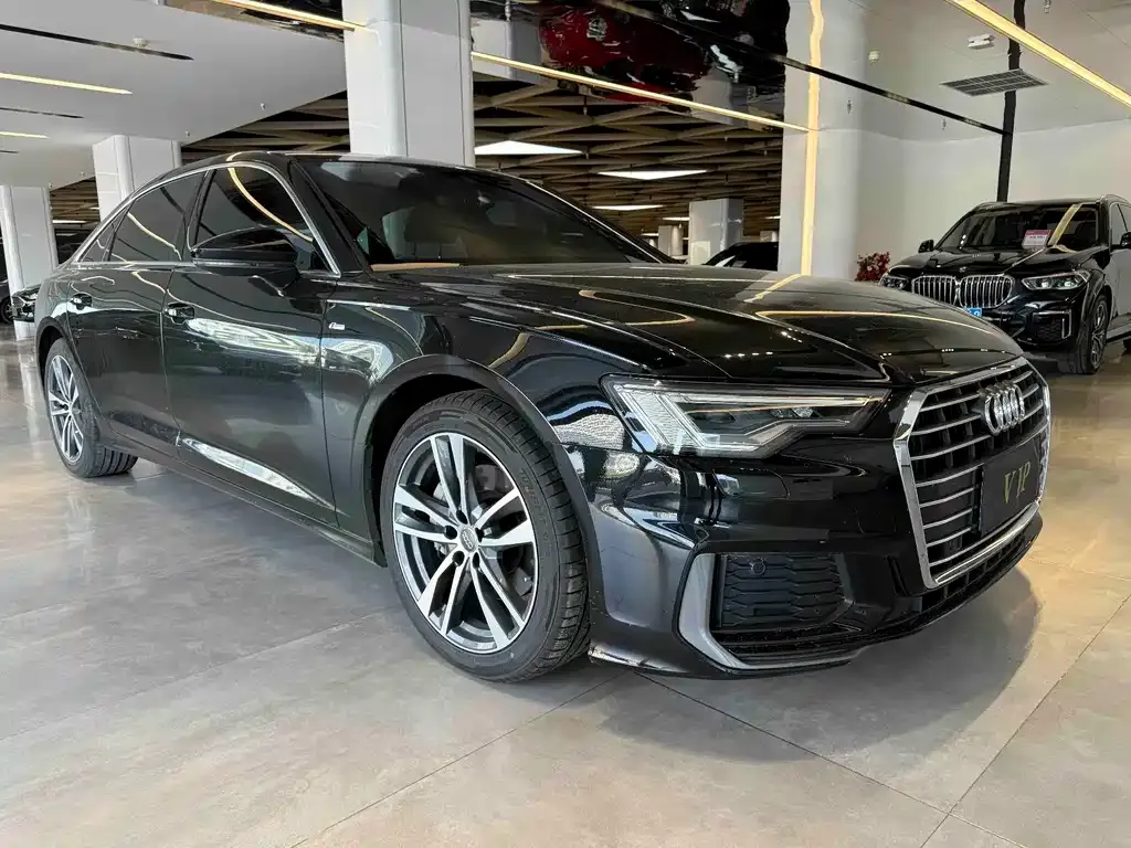 Audi A6L — фото 6