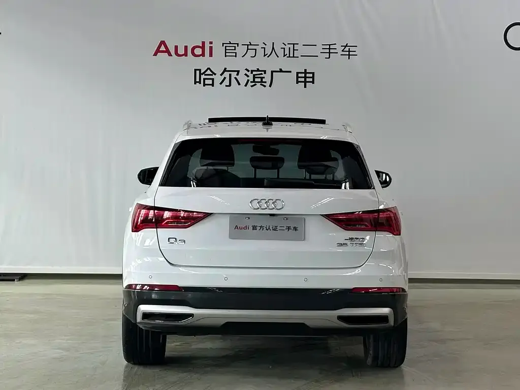Audi Q3 — фото 4