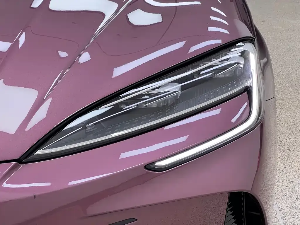 BYD Seal — фото 4