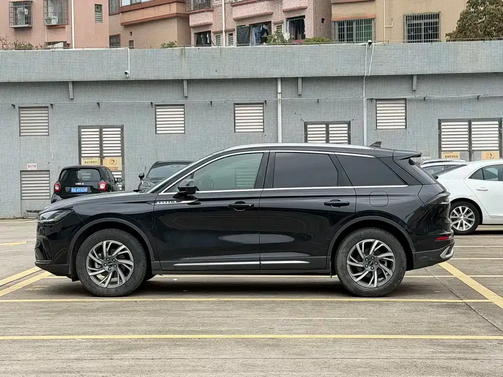 Lincoln Corsair — фото 10