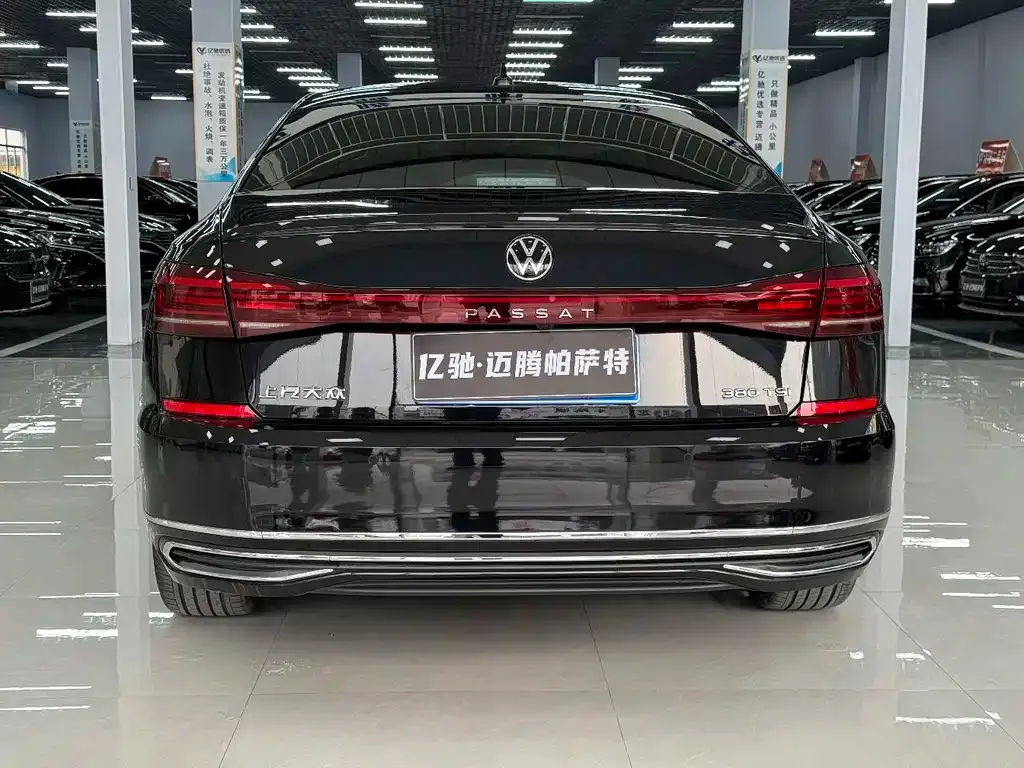 Volkswagen Passat — фото 7
