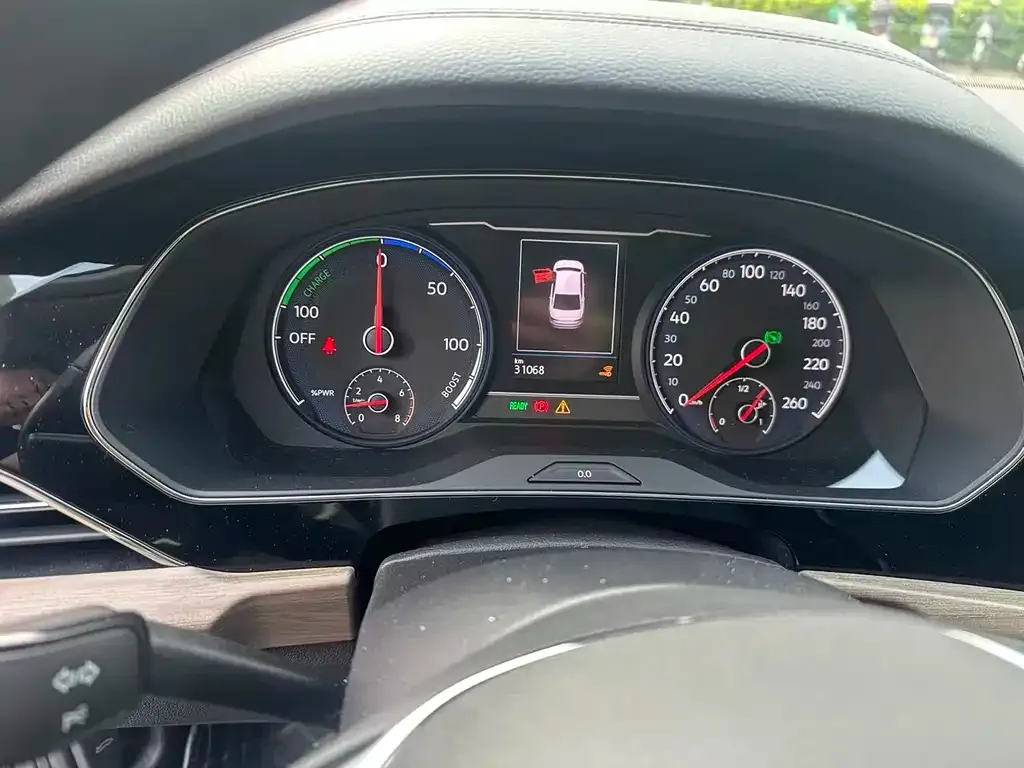 Volkswagen Passat New Energy 2021 из CN, фото 2