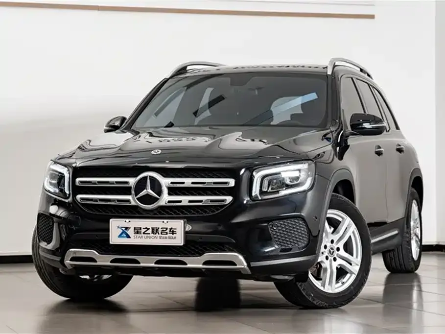 Mercedes-Benz GLB — фото 7