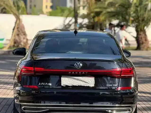 Volkswagen Passat — фото 4