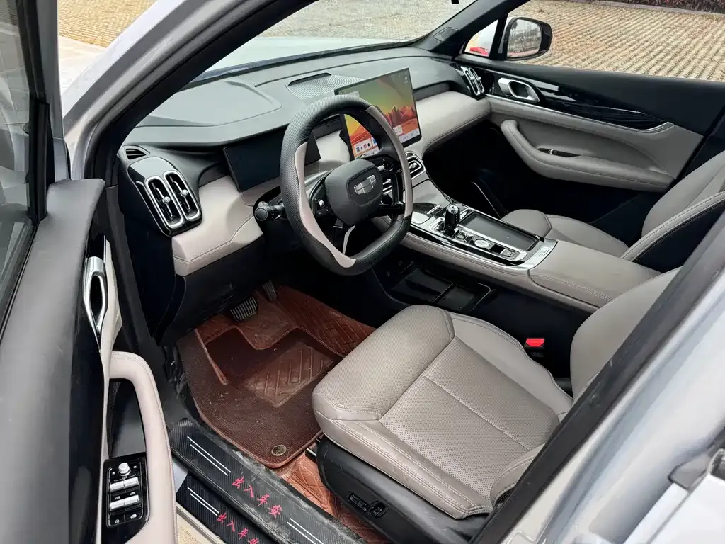 Geely Boyue L 2025 из CN, фото 3
