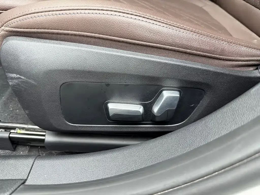 BMW 3 Series — фото 10