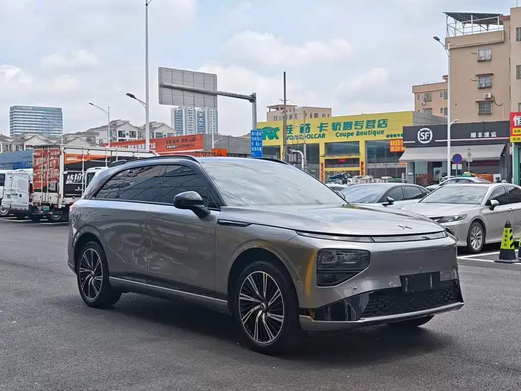 XPeng G9 2023 из CN, фото 8